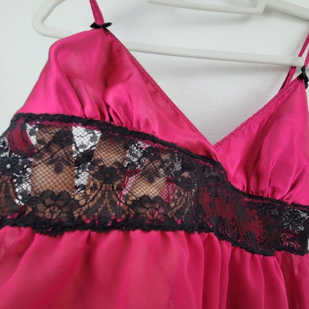 Secret Treasures Pink and Black PJ Top Size Medium - Picture 7 of 7